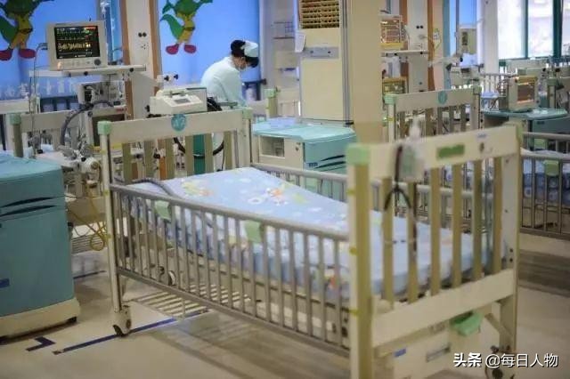 最小植物人的3256天，一位父亲的等待