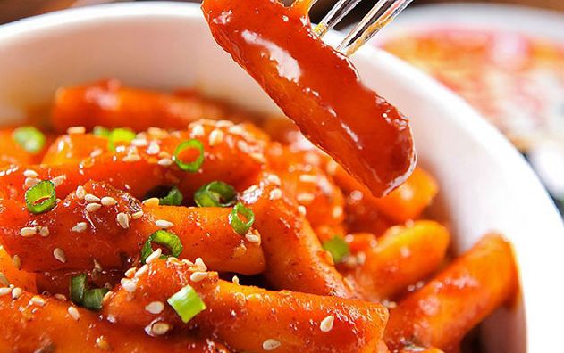 瓦房店·高发上东壹号首届全球美食狂欢节来啦！9月13日盛大开幕