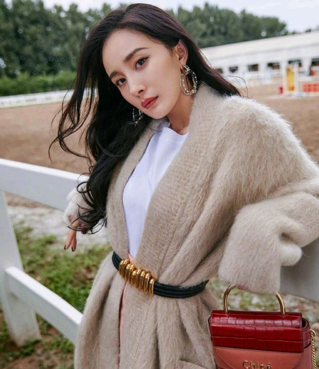 赵丽颖明显实力碾压唐嫣,赵丽颖和唐嫣转型