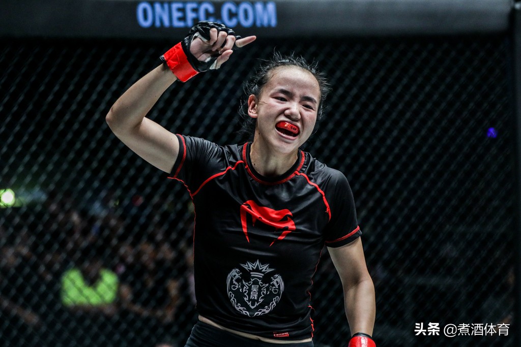 灵动而犀利，在综合格斗赛场解锁散打技巧