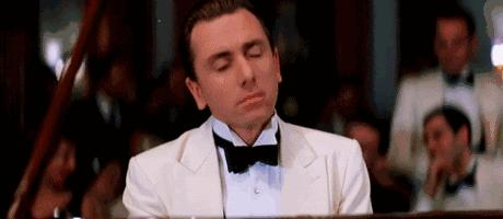 练钢琴怎么选曲子,钢琴比赛曲目如何选择