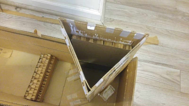 旧纸箱子做折叠床,利用老式箱子做单人床