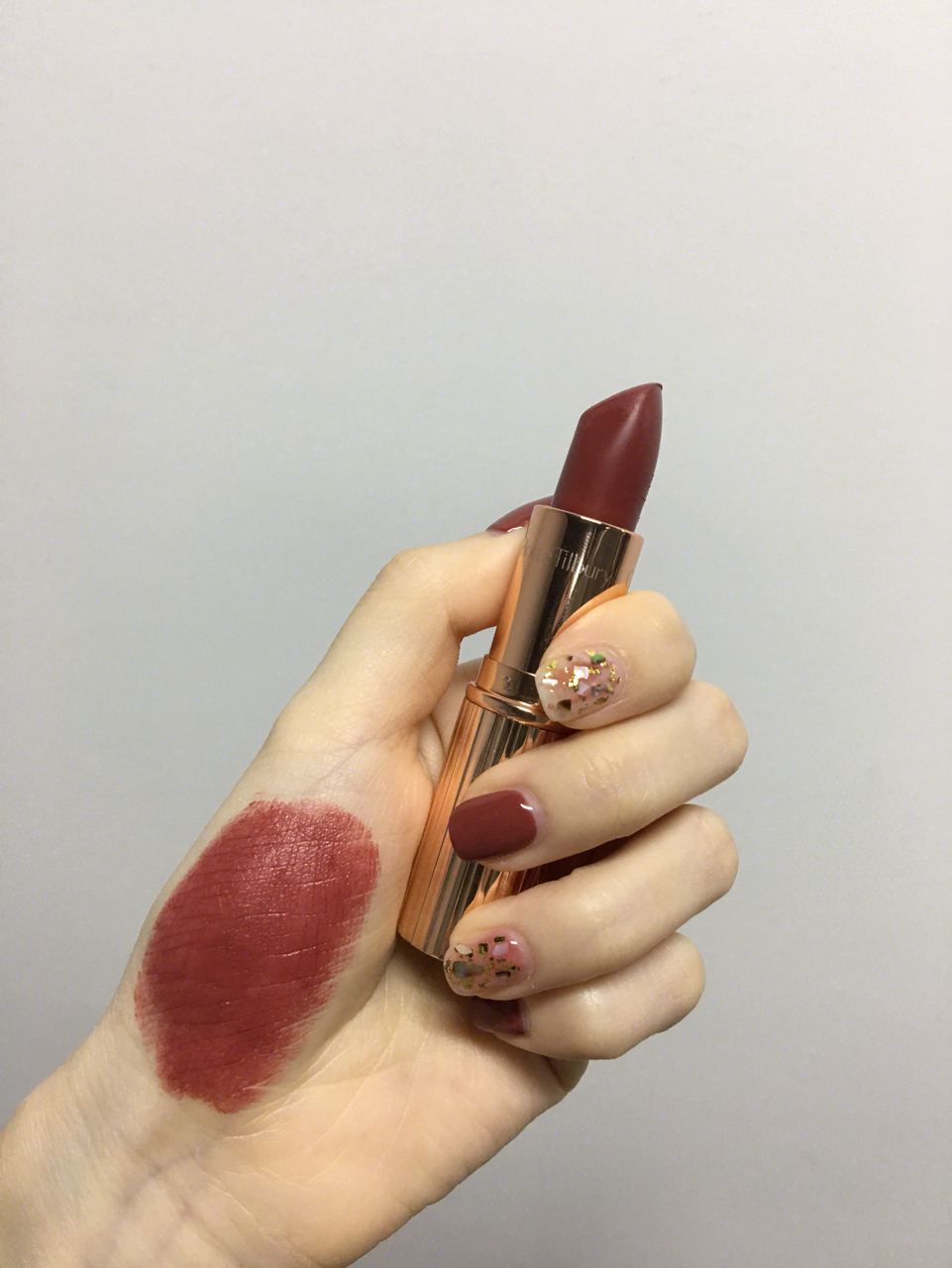 种草大牌口红色,口红种草显白