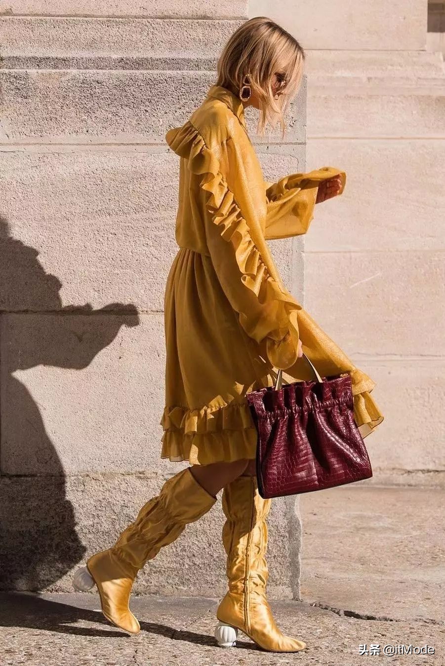 2024春夏五大流行趋势早穿早时髦,2019春夏4大流行趋势照着穿美到哭