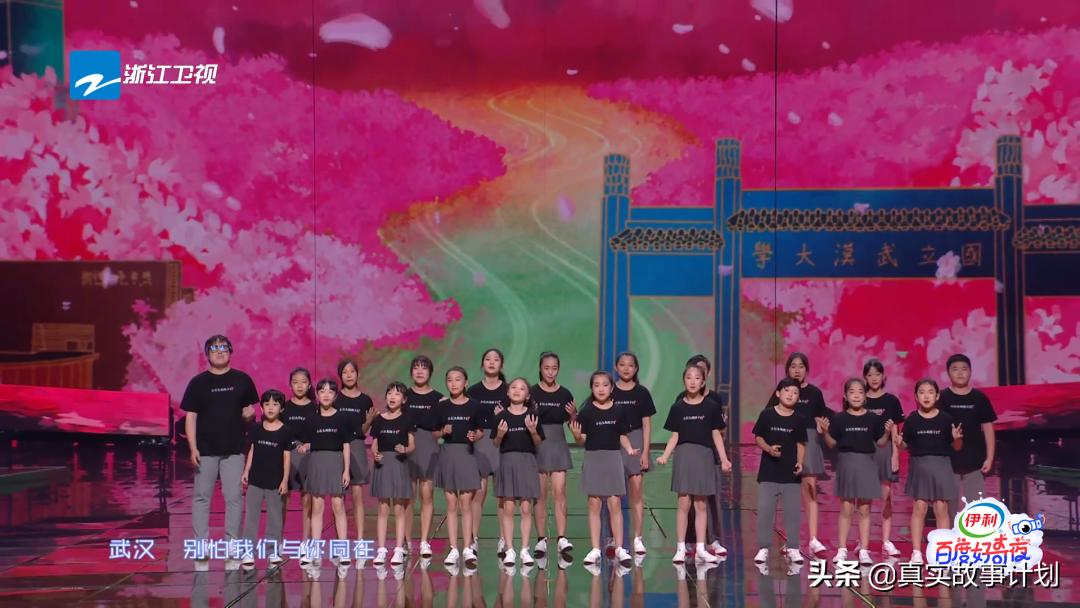 费玉清综艺回顾模仿,被费玉清模仿过多艺人都什么反应