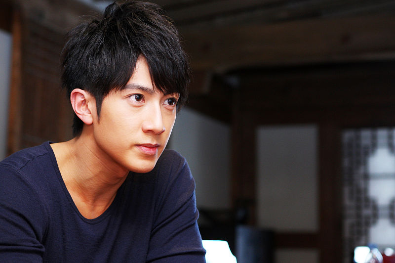 男生脸上脏东西怎么办,男生脸上怎么才能干净