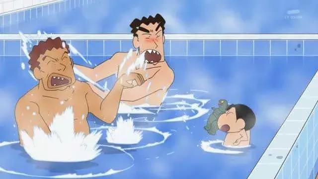 孩子晚上防踢被子有什么好办法,小孩儿用腿夹着被子怎么办