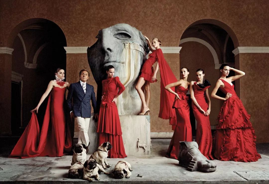 意大利品牌华伦天奴,华伦天奴首席设计师