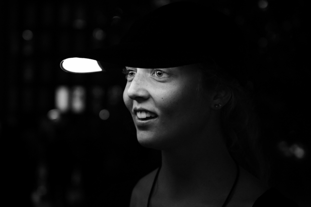 一个好的猎人需要一把好枪,我选择了尼康