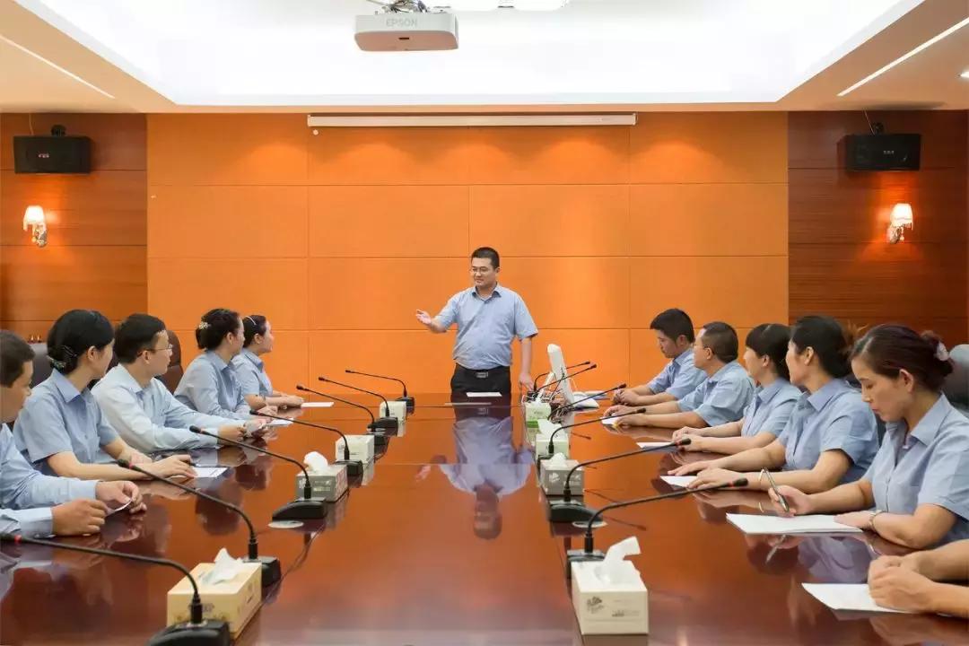 如何用ps做ppt模板,学会ps和ppt可以做什么工作