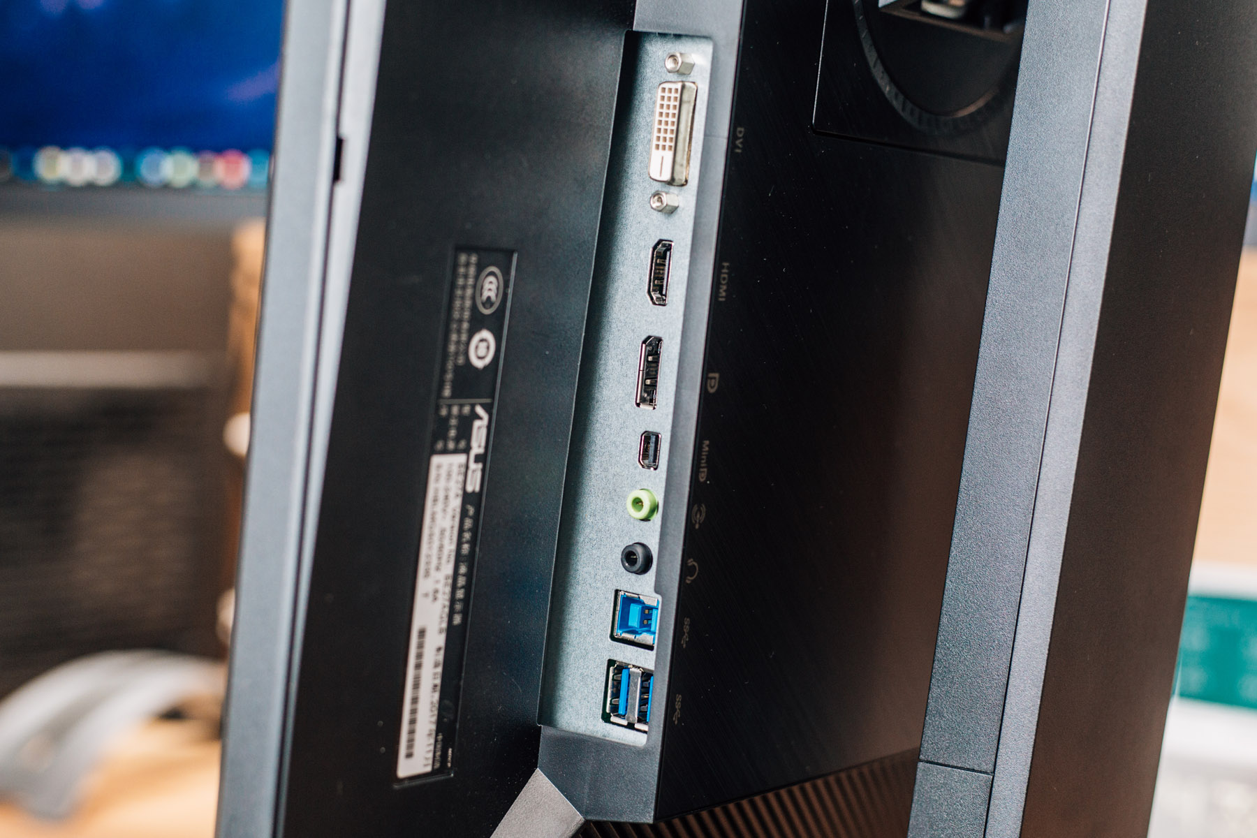 华硕2k170hz绝杀吹雪显示器评测,华硕32寸2k144hz显示器测评