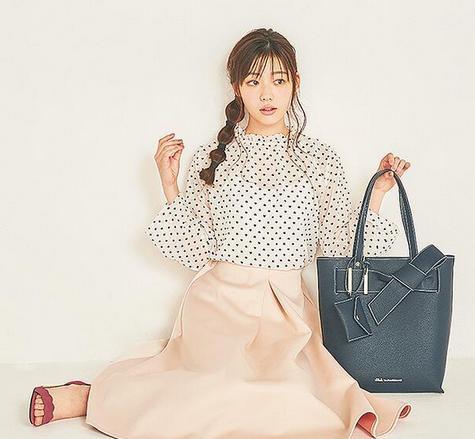 初春必买的几款包包简直美哭啦,初春最实用包包品牌