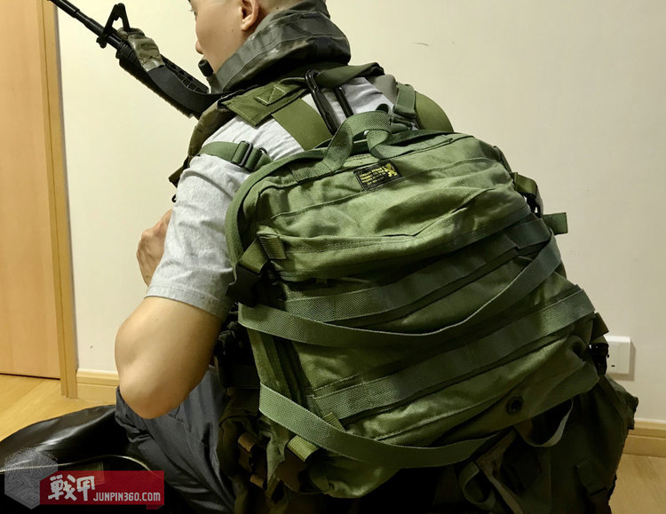 折腾九年，就拿出这点东西凑外拍？（中）