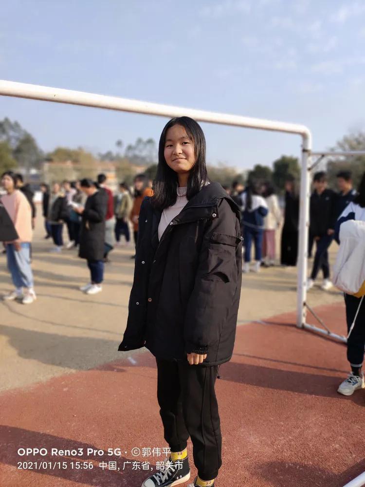 九三班成绩表,中二班新生评语