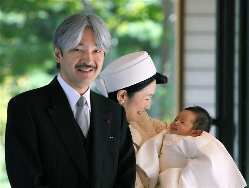 鏃ユ湰鐜嬪浼犱綅闂,鏃ユ湰鐜嬪鍐呰