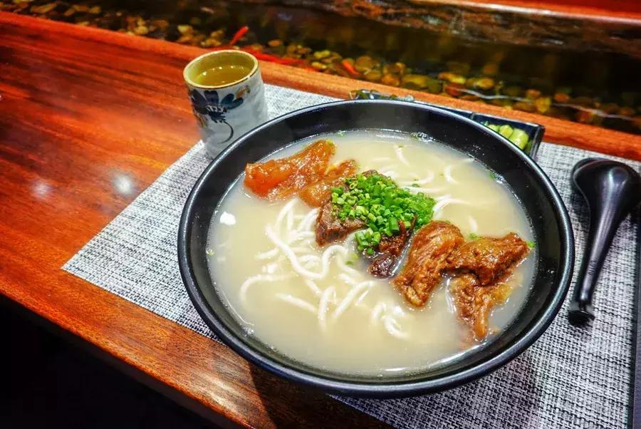 上海面馆沪西老弄堂地址,上海闸北区十大人气面馆