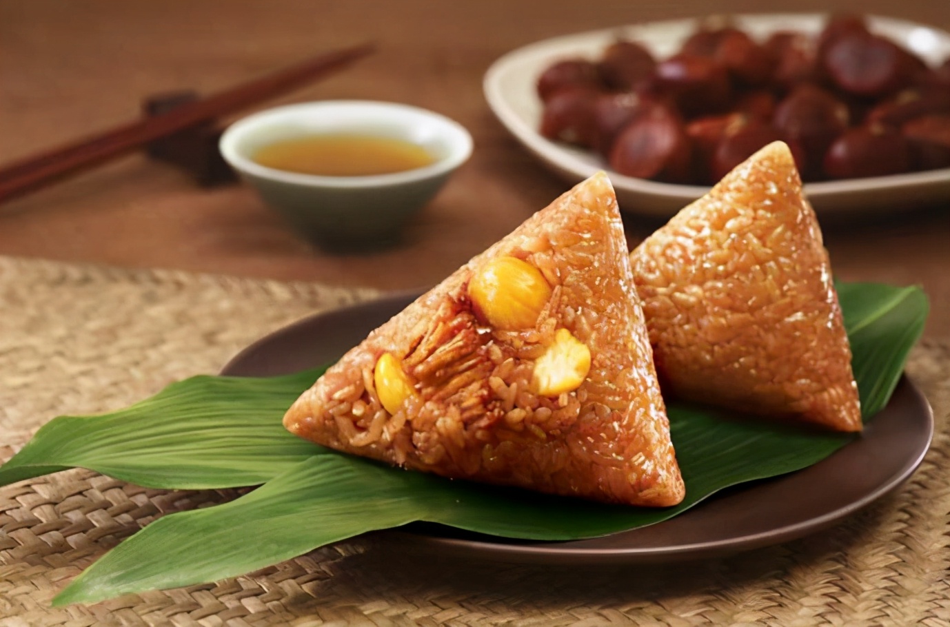 豆香肉香粽子,肉粽子怎么做又嫩又好吃