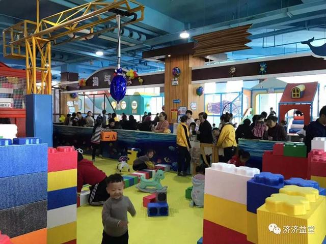 儿童娱乐室内游乐场利润怎么样,开游乐场儿童乐园赚钱吗