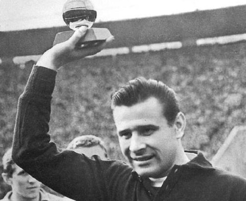 世界第一门神雅辛,列夫雅辛守门风格