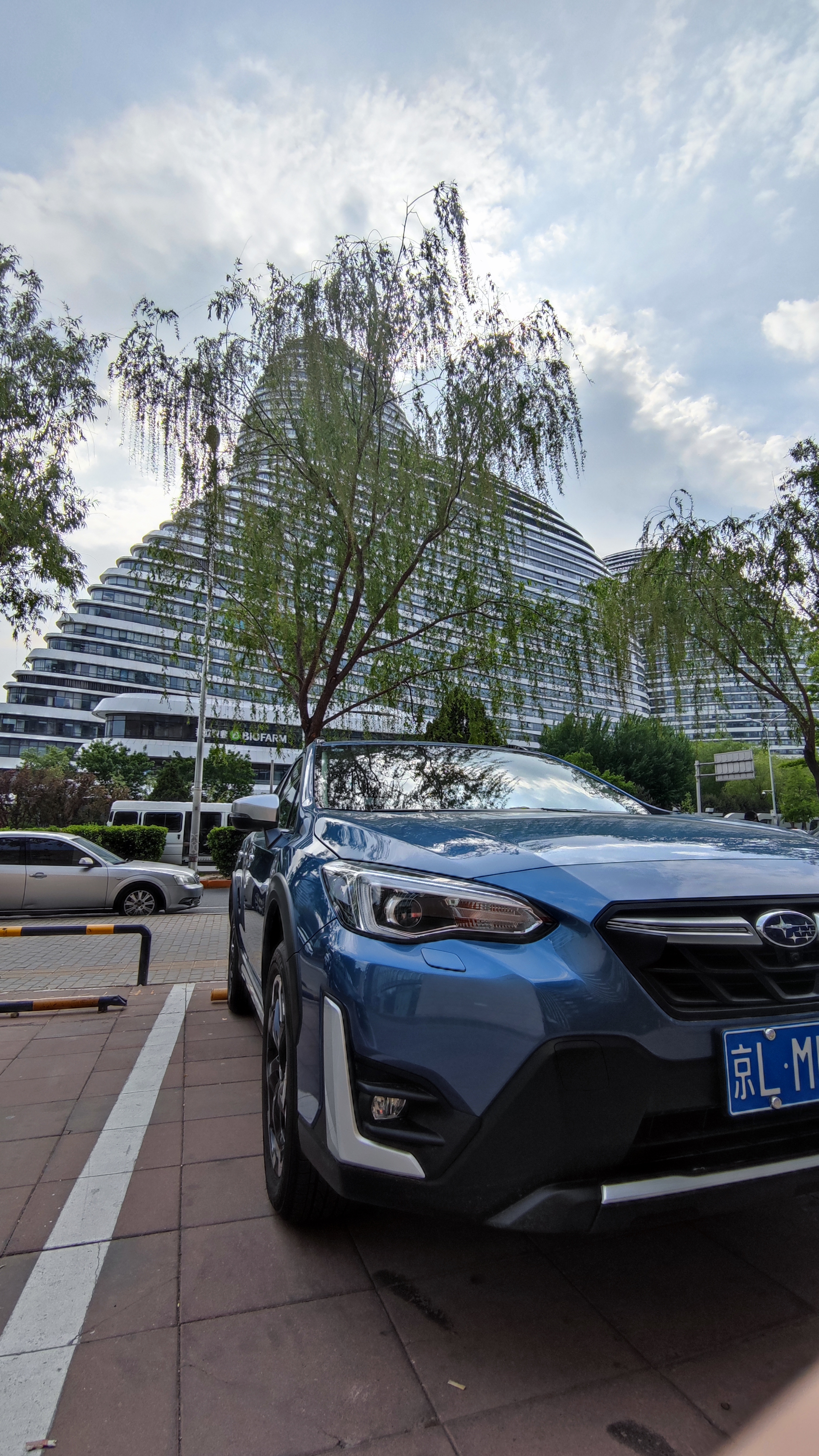 斯巴鲁xv深度试驾视频,试驾斯巴鲁xv荒野版