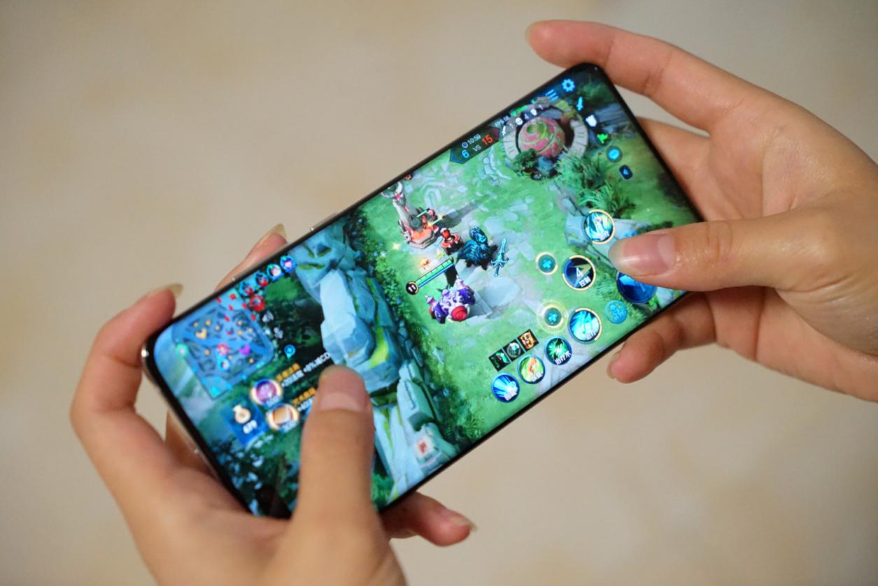 华为p40pro现在还值得入手么,华为p40pro怎么知道屏幕是原装