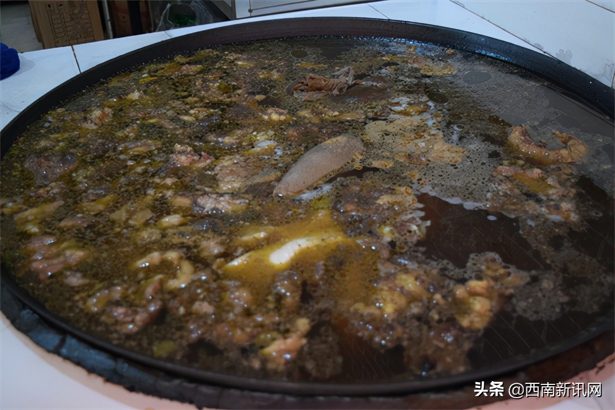 绵阳市游仙区亮仔翘脚牛肉馆——味特汤香，健康养生