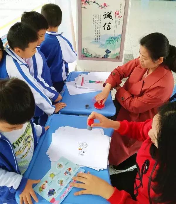 萌娃闯关记——快来围观这些学校的期末考吧~