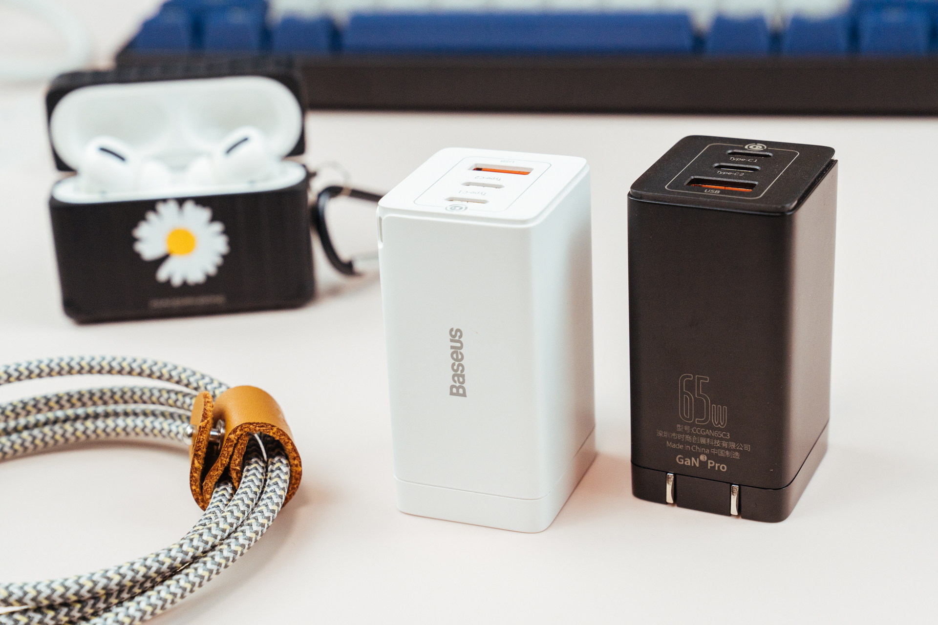 iphone1335w快充测评,iphone13充电头倍思评测