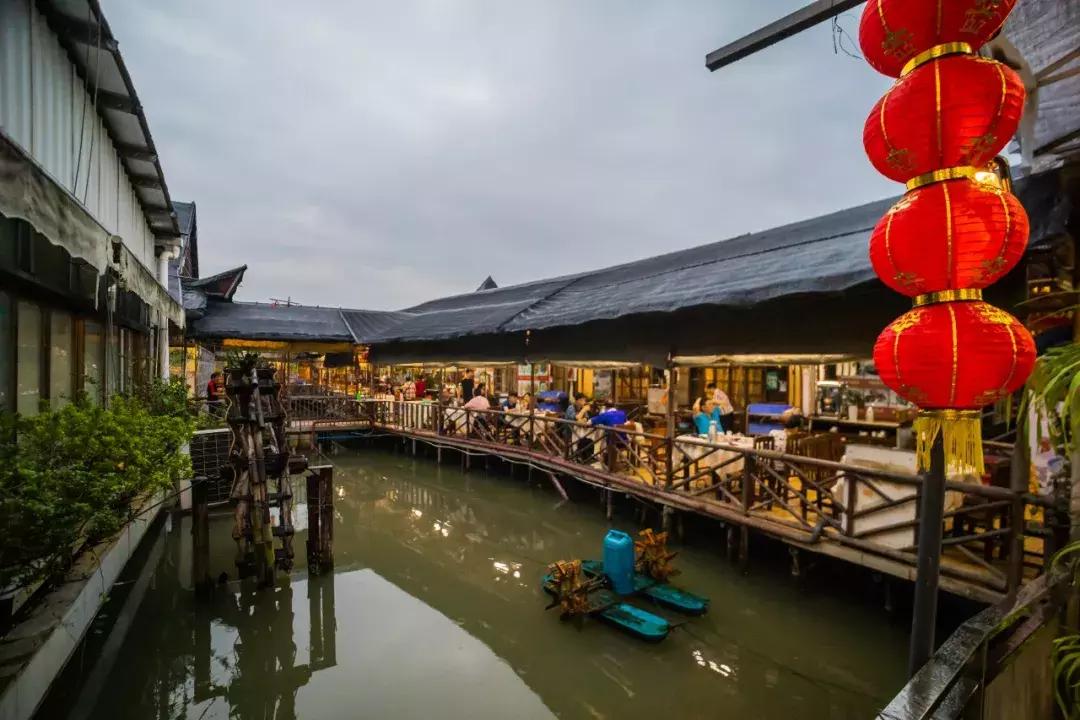 浣涘北鏈夐棿浜烘皵鐖嗘鍐滃簞,浣涘北閲戠墝鍐滃簞
