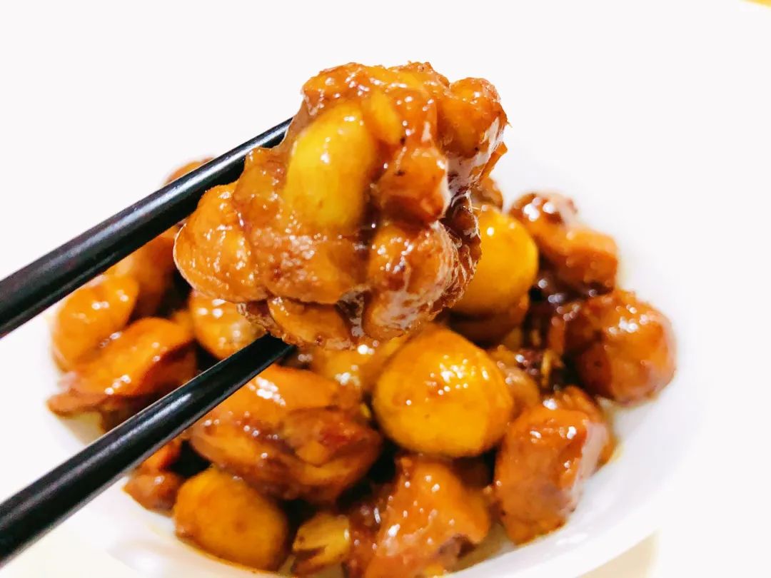 糖炒栗子为什么要放黑沙,炒栗子为什么要加沙子