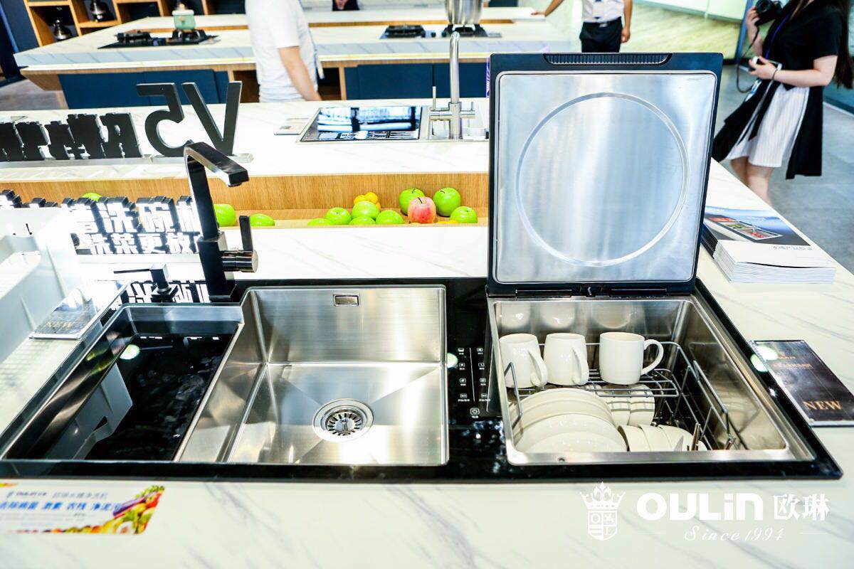 沈宏伟欧琳最新视频,欧琳和沈宏伟关系