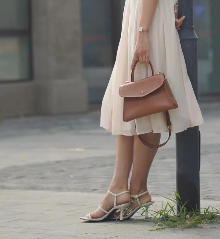 保持热情图,最新系列穿搭look