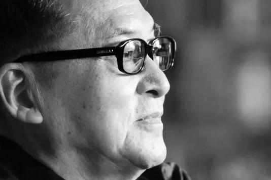 由李敖回乡情怯看中国知识精英拿什么VS赵本山