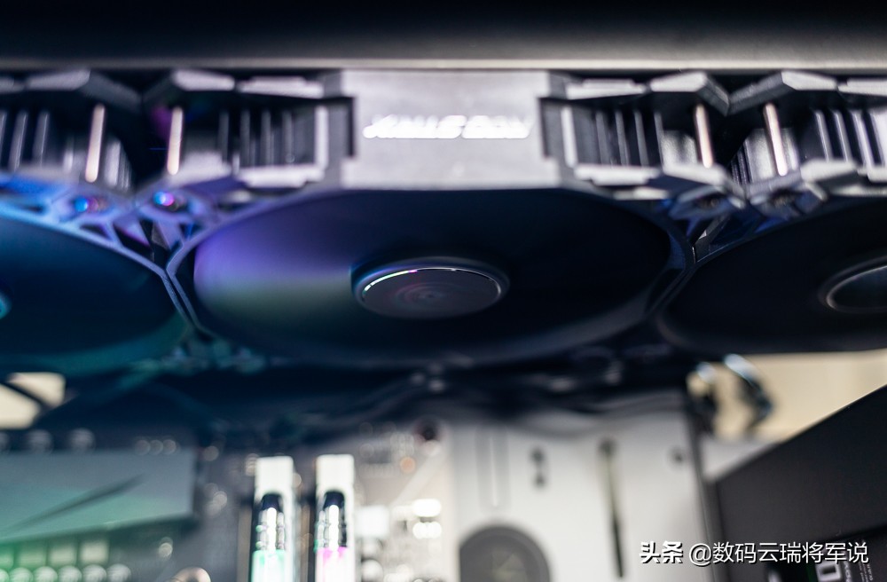 ROGStrix风神XF120磁悬浮风扇，让系统火力全开