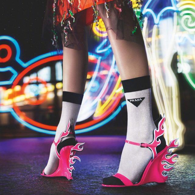 virgilabloh和侃爷谁成就高,virgilabloh与侃爷拥抱