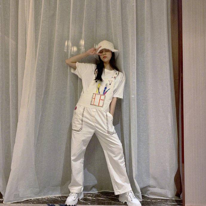 好看有气质的服装,好看还不贵服饰