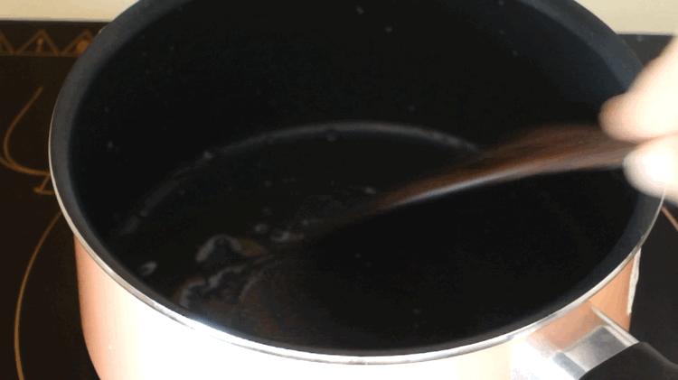 番茄鸡蛋虾饼怎么做,虾仁西红柿鸡蛋饼又软又好吃视频