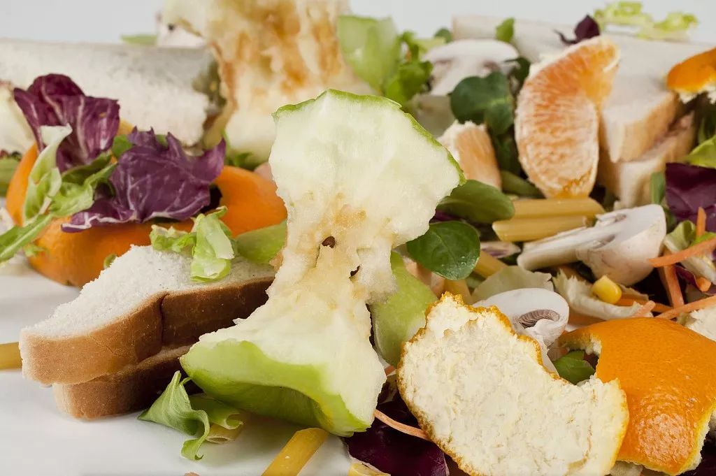 哪个牌子的厨房湿巾去油污效果好,如何处理厨房油污