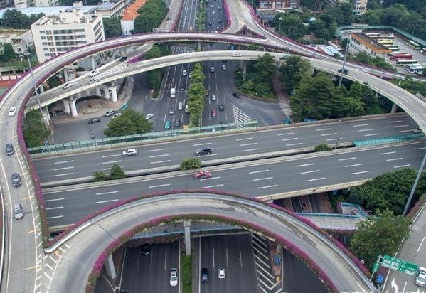 没有一个路痴，能顺利走出广州，在广州地名不说全，导航也会迷路