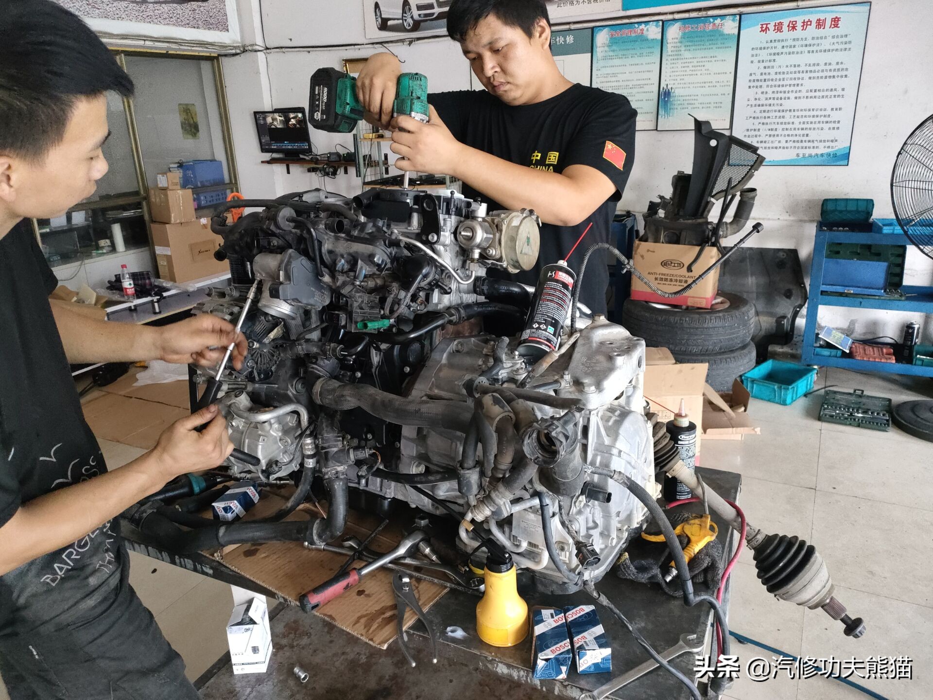 老途观发动机漏油维修,老途观涡轮增压器漏油维修多钱