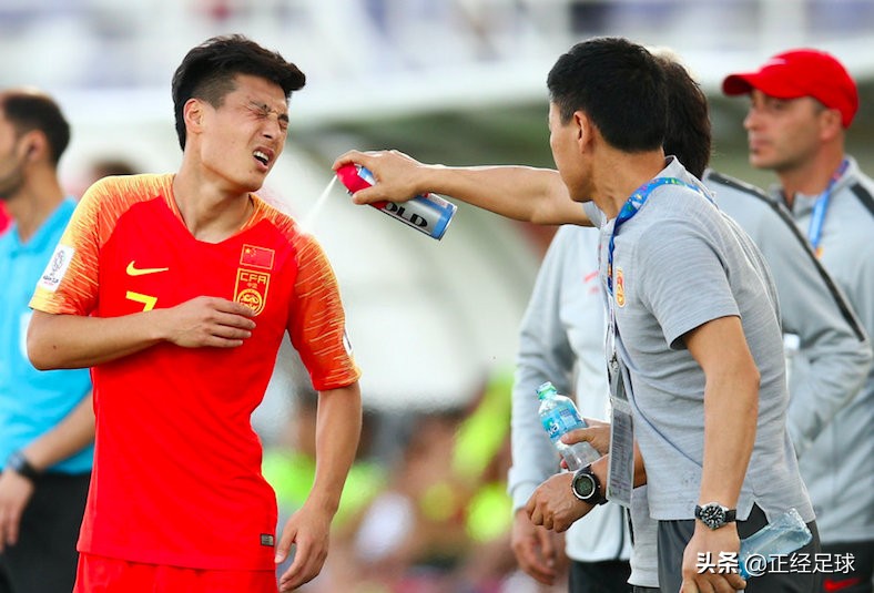 韩国队亚洲杯内讧韩国人反应,中国韩国在亚洲杯最耻辱一战