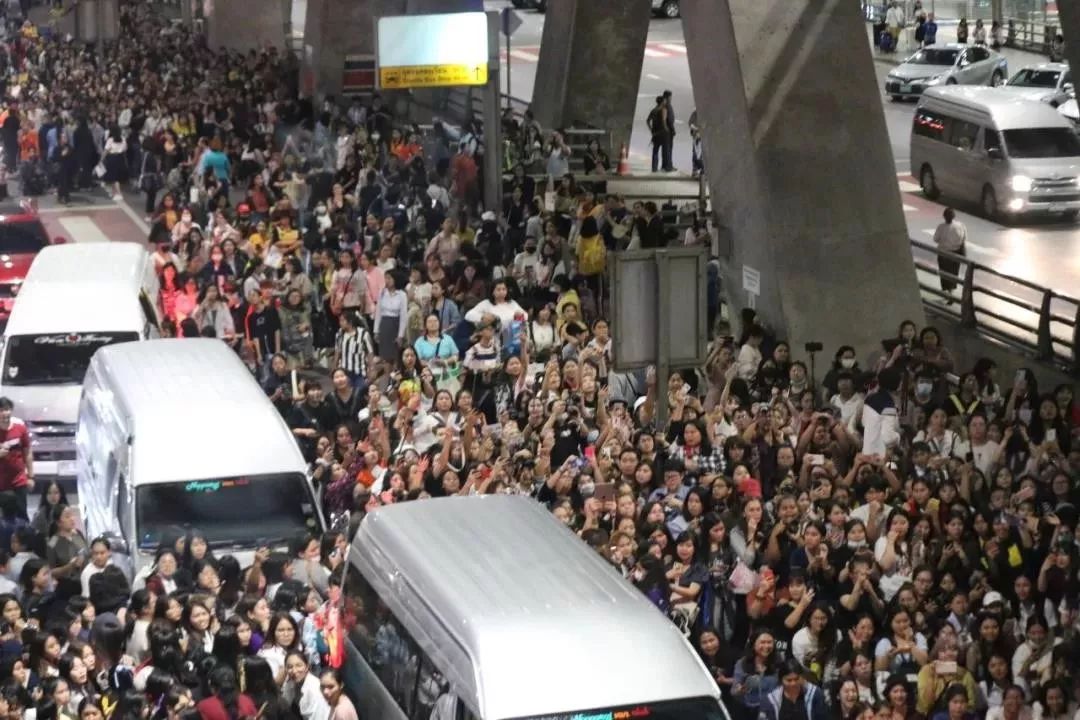 有的人表面*制抵**“双11”盖楼，背地里偷偷买泰国榴莲