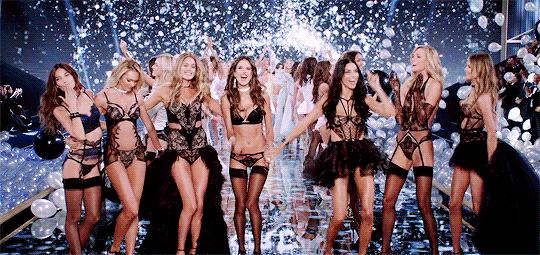 维密最贵的bra是谁穿的,维密最贵天价内衣是谁走秀的