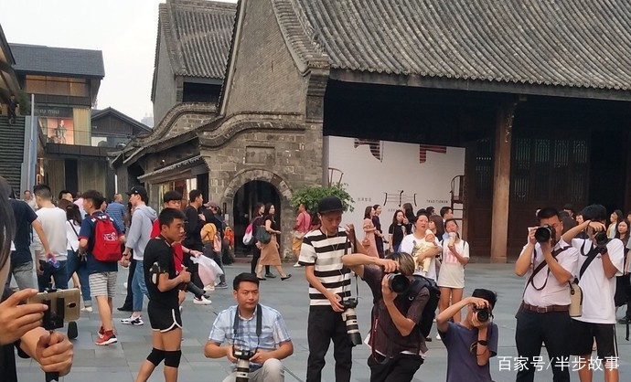 成都太古里打卡攻略,成都富人区网红打卡地