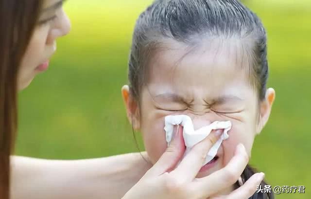 小孩中耳炎感冒鼻涕多要不要擤,孩子感冒了怎样擤鼻涕