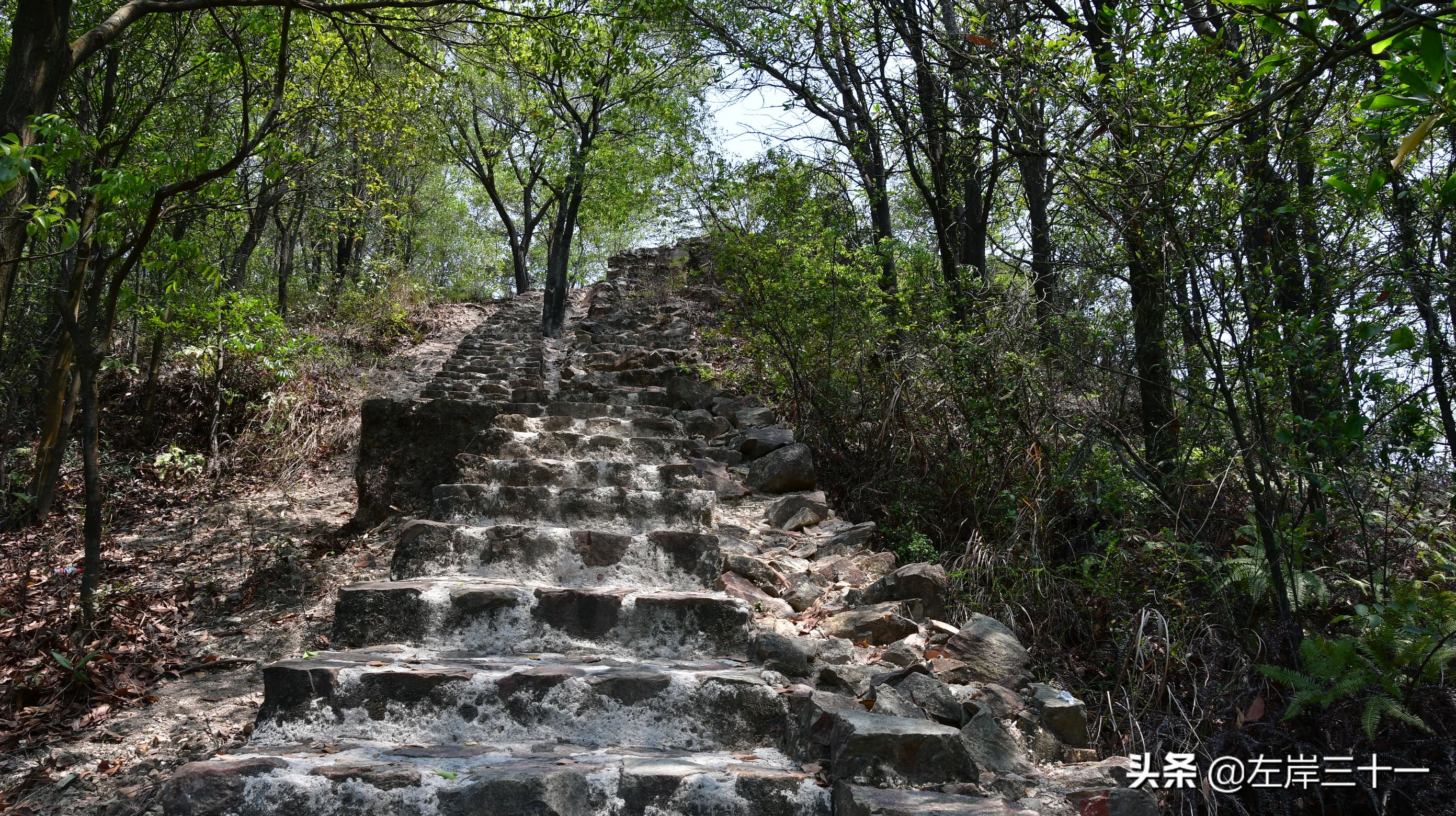 虎门长城在哪里,广东东莞虎门长城