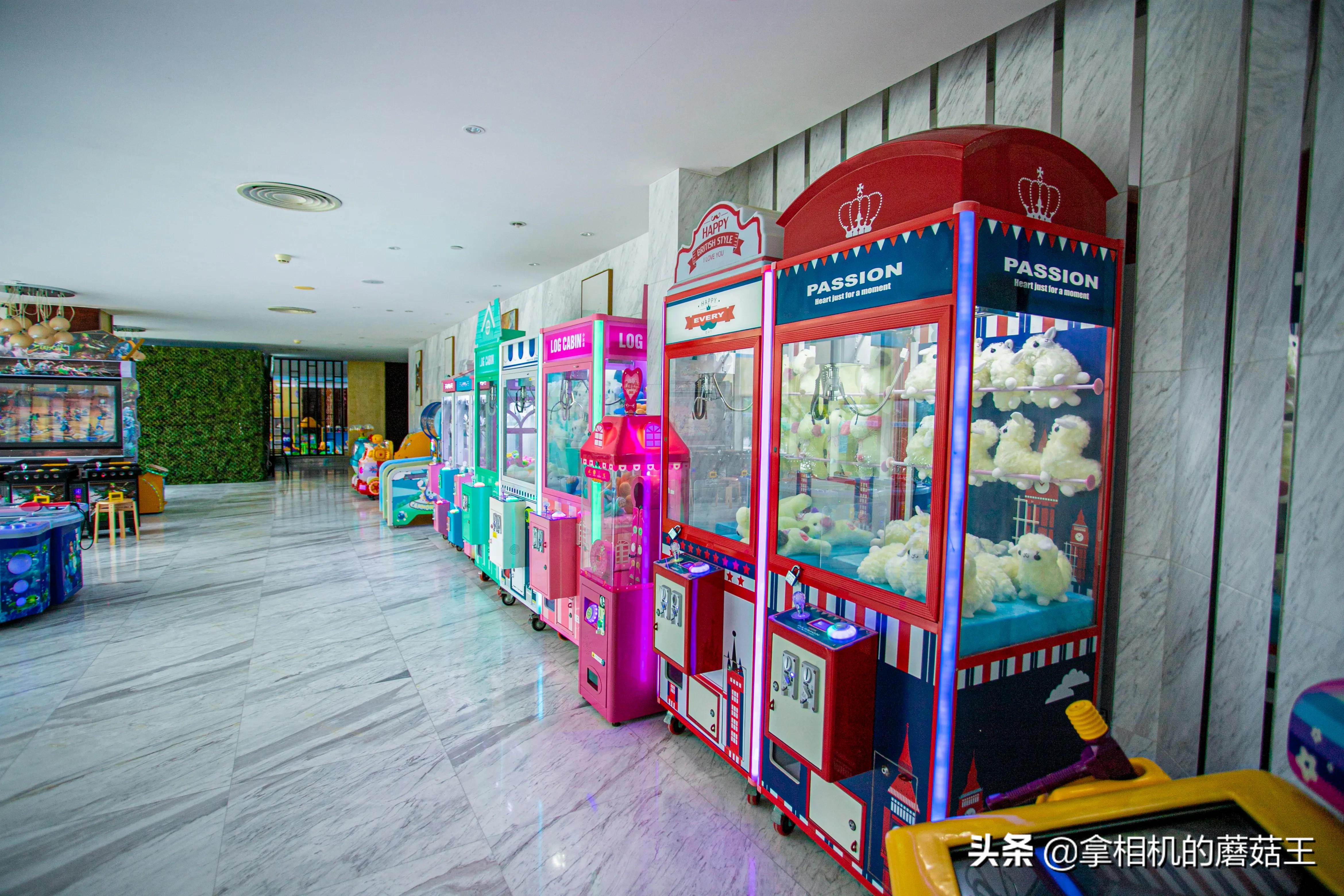 三亚住一个月的海景酒店,三亚比较好的海景酒店