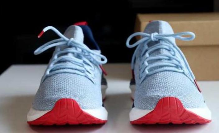 小米最新款运动鞋,小米新款防泼水运动鞋