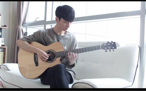 电吉他自学入门,成年人自学吉他