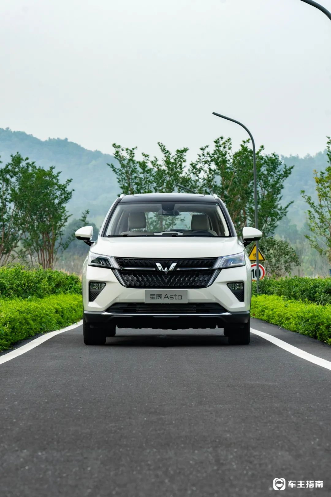 爸爸都称好，谁还敢说五菱配不上周迅？